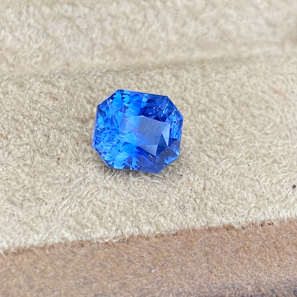 Natural Ceylon Blue Sapphire 2.16ct Unheated